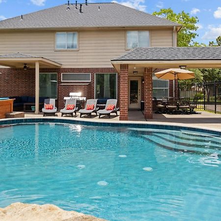 Boutique Bunkhouse Sleeps 20 Pool Hot Tub Outletmall Theatrerm Ev Friendly Cypress Exterior foto