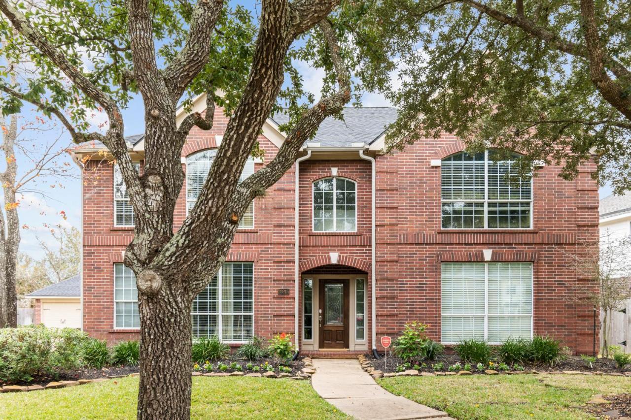 Boutique Bunkhouse Sleeps 20 Pool Hot Tub Outletmall Theatrerm Ev Friendly Cypress Exterior foto